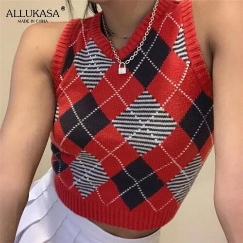Y2K retro diamond sweater vest ladies fashion V-neck sleeveless casual short college style sweater vest pullover streetwear 90s