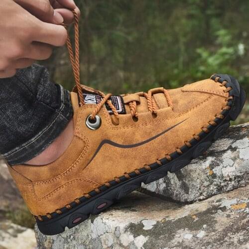 Mens Spring And Autumn Casual Shoes Leather Lace Up Low Top Soft Bottom Anti Slip Casual Shoes Outdoor Large Size Four Seasons