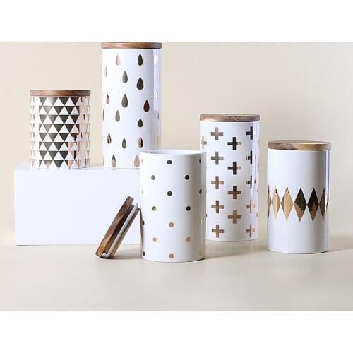 Ceramic storage tank sealed tank kitchen storage box nordic creative solid wood lid golden tea coffee pot