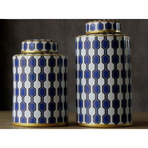 Beautifully modern gold striped decorative cans ceramic temple jar