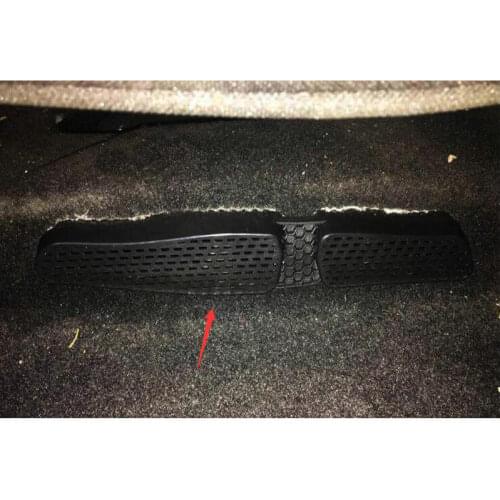 STYO Car seat air conditioner air outlet protective cover Sticker 2pcs for VW GOLF 7 MK7 2014