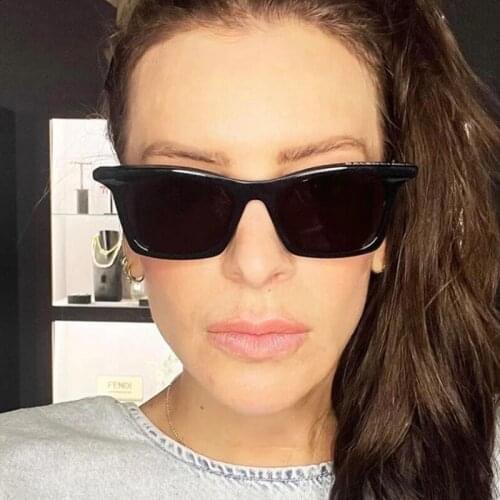 Small Frame Sunglasses Lady Vintage Black Square Sun Glasses Female New Fashion Style Shades For Women oculos de sol feminino