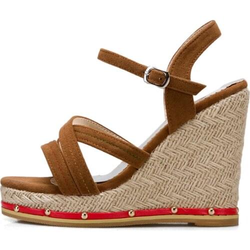 Summer Women Wedges Sandals Fashion Sexy New Pure color Brown Buckle Party Shoes Wedges Consice 34-48