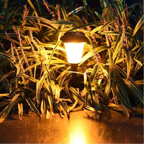 LED Solar Flame Lights Outdoor IP65 Waterproof Led Solar Garden Light Flickering Flame Torches Lamp for Courtyard Garden Balcony