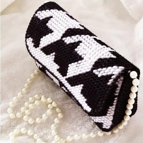 Three-dimensional cross stitch new thick wool embroidery non-diamond painting ribbon painting fresh flower handbag wallet bag N3