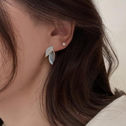 Korean Style Leaf Stud Earrings For Women Girls Student Gold Color Simple Personality Fashion brincos Jewelry