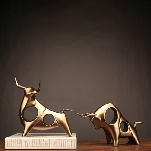 GMLDAOZYU GEOMETRIC BULLFIGHTING STATUE ANIMAL SCULPTURE BRONZE HOLLOW DECORATIVE STATUE RETRO HOME DECORATION RESIN CRAFTS GIFT