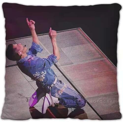 King of Heaven Andy Lau Pillowcase Pretty Scholar Yu Lexuan Same Photo Poster Cushion Cover Star Surrounding Souvenir Home Decor