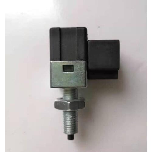 1635206U8014 Auto Parts Brake Light Switch For JAC J3