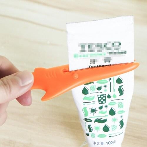3pcs Multi-Purpose Sealing Clips Plain Food Bag Shark Clip Household Kitchen Tools Also Can Be Toothpaste Dispenser & Bookmark