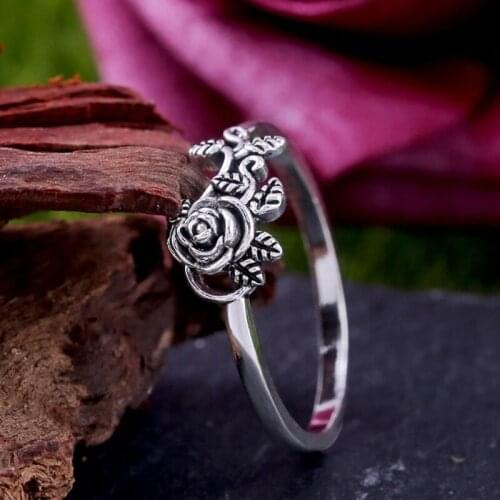 CAOSHI Vintage Style Thin Black Rose Ring Simple Design Exquisite Womens Jewelry Cocktail Party Daily Wear Finger Accessories