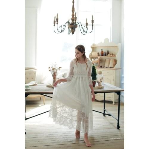 Free Shipping 2016 New Spring Princess Nightdress Royal Pyjamas Womens Long Nightgown White Lace Sleepwear Can Outer Wear