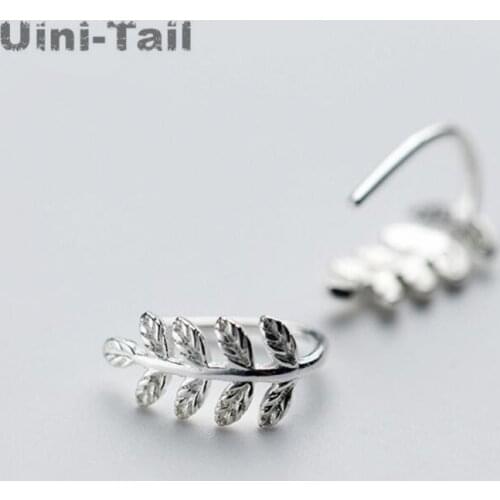 Uini-Tail hot new 925 sterling silver branches leaves earrings female simple small fresh mini tree technology ear hook ED223
