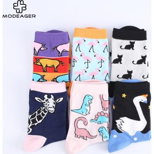 Modeager Brand Japan Harajuku Pig Flamingo Dinosaur Cat Fox Animals Women Socks Kawaii Cute Women Cartoon Funny Socks EU35-40