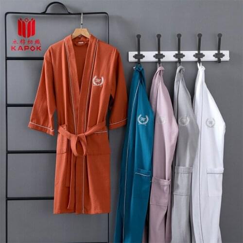 Spring and summer new womens Cotton Bathrobe soft fabric 1 / 3 long sleeve hotel grade beauty salon bathrobe