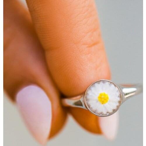 MEADOW SIGNET RING Womens Daisy Yellow-white Flower Dainty Summer Jewellry Boho Plum Sunflower Thin Ring Anniversary Gift LSH49