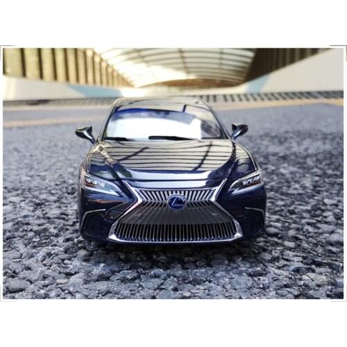 1/18 For Toyota Lexus ES300 ES300h Diecast Model Car hobby Gifts Collection Ornament Display Blue/Red/White Metal,Plastic,Rubber