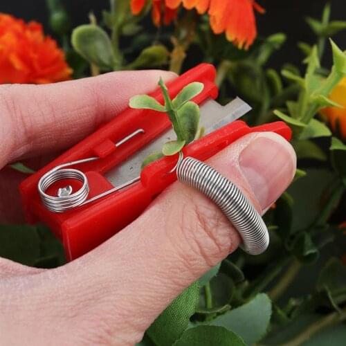 1Pc Multifunctional Thumb Knife Safe Fruit Blade Tool Garden Pruner Fruit Picking Device Cutting Blade Rings Finger Protector