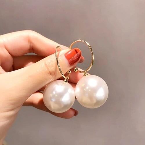 2021 Boho White Imitation Pearl Round Circle Dangle Earrings Women Gold Color Big Earings Jewelry Brincos Statement Earring