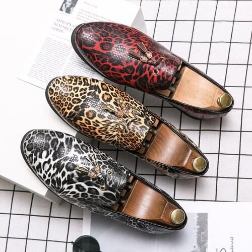 Mens Fashion Leopard Print Dress Shoes Wedding Trend Personality Gold Mens Classic Oxford Shoes Party Sneakers Size 38-48