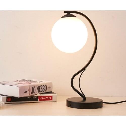 American Wrought Iron Bedroom Bedside Table Lamp Simple Creative Living Room Office Study Dressing Table LED Decorative Lighting