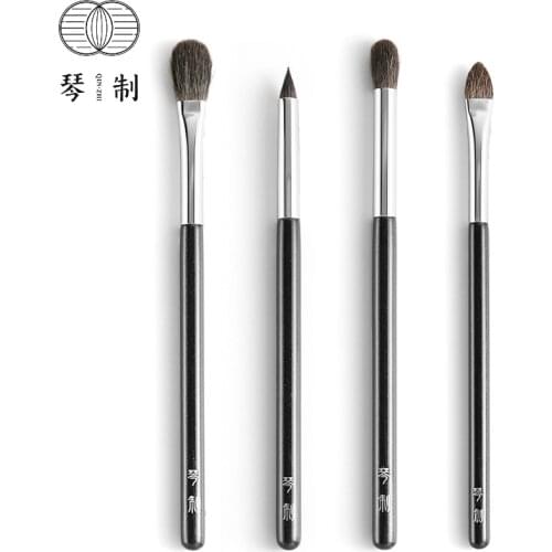 QINZHI Professional Handmade Make Up Brush Kit Eye Shadow Blending Brush Soft Goat Squirrel Cat Tail Hair Makeup Brushes Set