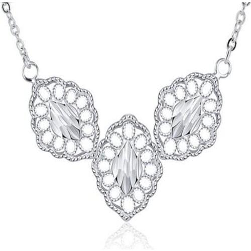 New 925 Pendant Necklace Flower Cutout Design Short Pendant Necklace Fixed Ladies Pendant Necklace