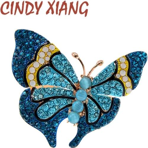 CINDY XIANG New Arrival Rhinestone Omber Color Blue Butterfly Brooches For Women Insect Pin Winter Design Fashion Jewelry 2020