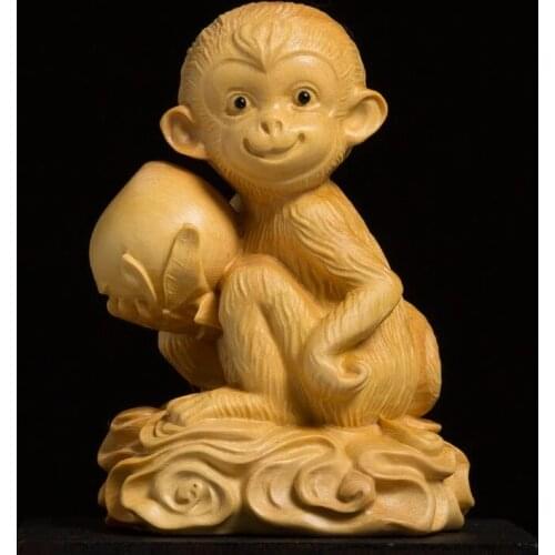 Boxwood Carving Living Room Decoration Wood Statue Crafts Lovely Zodiac Monkey Holding Peach Animal Sculpture Home Decor