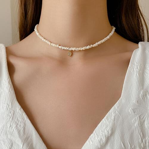 Trendy Delicate Baroque Pearl Necklace Heart Bling Crystal Pendant Choker 2021 New Arrival Party Jewelry for Women