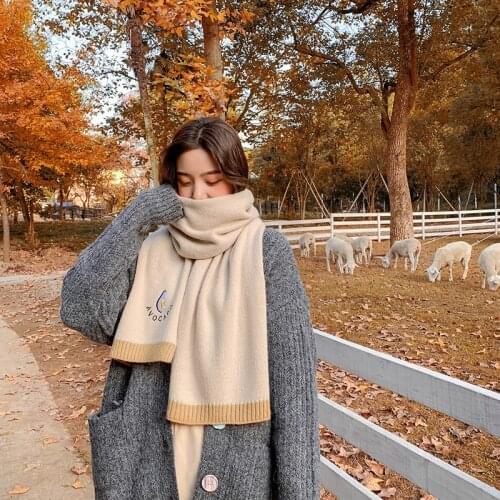 2021 Winter Scarf Solid Thicker Women Wool Scarves Neck Warm Girl Solid Embroidery Cartoon Scarf зимний шарф