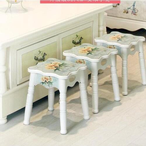 Jane European stool home solid wood Nordic stool modern minimalist personality small bench ins net red creative