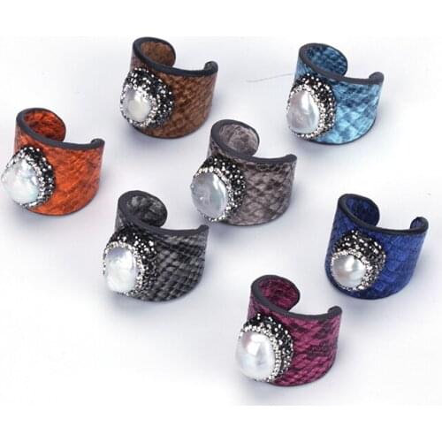 Dankaishi Bohemian Jewelry Luxury Freshwater Pearl Bead Charm Rings with Rhinestone Real Snake Leather Colorful Adjustable Size