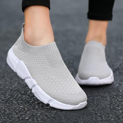 Women Running Shoes 2021 Women Shoes Fabric High Quality Breathable Sneakers Spring Athletic Outdoor Sports Entertainment Shoes