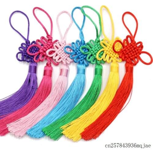 200 pcs Chinese Knots Pendants with Tassel Red Mini Craft Tassels Chinese Characteristics Home Bedroom Decoration