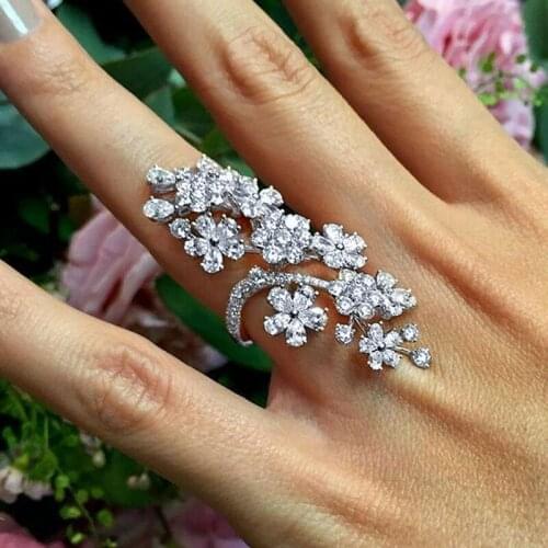 1 Pcs Women Fashion Bohemian Vintage Full Crystal Flower Exaggerated Personality Antique Silver Color Ring Lady Gifts Jewelry