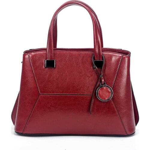 Stitching Fashion Lady Handbags Oil Wax Portable Womens Handbags Fashionable Embossing Restoring Ancient Ways Shoulder Bags