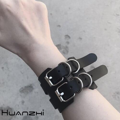 HUANZHI 2020 New Hip Hop Punk Vintage Simple Leather Gothic Adjustable Strap Bracelet for Women Men Couple Jewelry