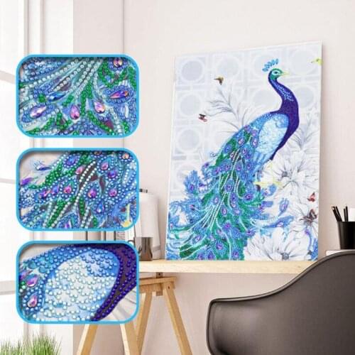 New 5d diy Diamond Painting Cross Stitch Animal peacock partial Diamond Embroidery special shaped diamond painting Rhinestone