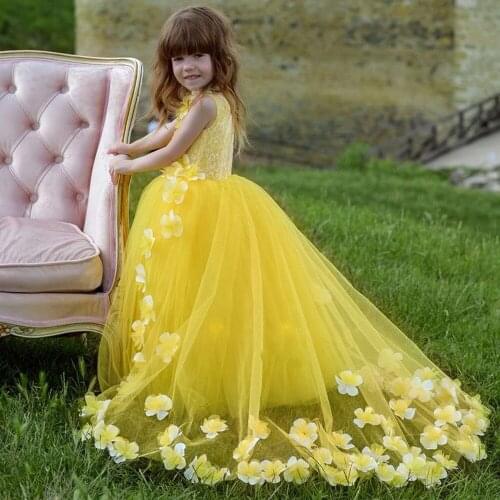 Cute Kids Flower Girls Dresses Tulle Appliques Yellow Bateau Sleeveless Zipper Ball Gowns Novia Do Party 3-7 Years Vestidos