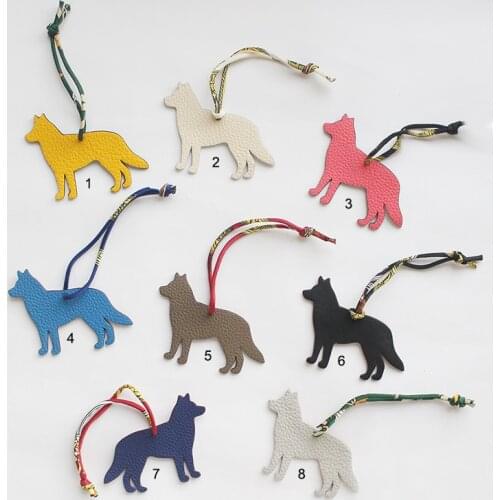 2020 Cute Animal Husky Puppy Key Chain Leather Double-Sided Pendant Bag Hanging Ornaments Accessories Key Ring