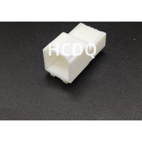 The original 90980-11922 10PIN male automobile connector plug shell and terminal are supplied from stock