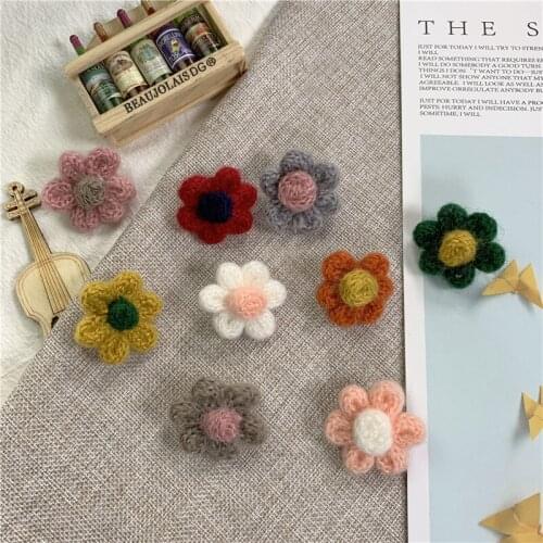 Cute Girls Woolen Sunflower Pins For Women Fashion Woollen Flower Brooches Female Jewelry Wedding Party Kids Gifts
