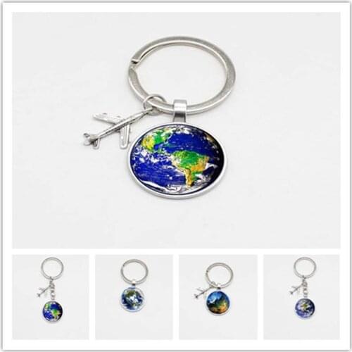 New World Map Jewelry Travel Discovery Discovery Glass Round Pendant Keychain Cabin Aircraft Charm Keychain Men and Women G