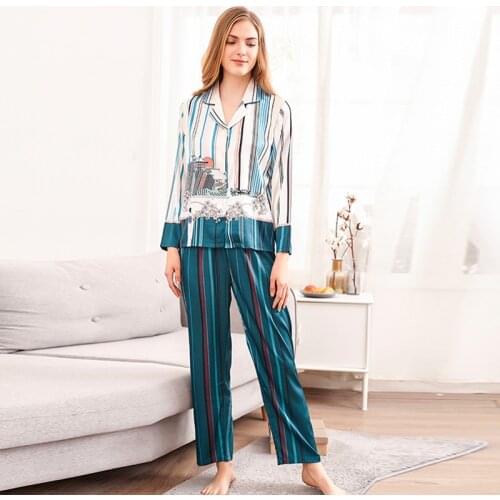 High-End Fashion Imitation Silk Womens Pajamas Ice Silk Soft Ladies Home Service Suit