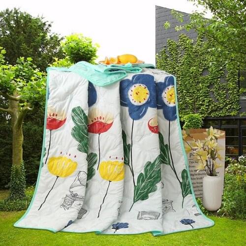 Free Shipping Summer Air-Conditioned Quilt Skin-Friendly Breathable Machine Washing Promotional Gifts House Hotel Textile