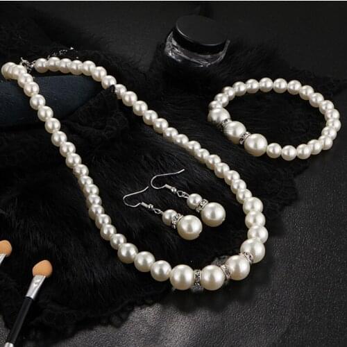 Classic White Pearl Jewelry Sets Luxury Rhinestone Necklace Bracelet Earrings Bridal Pearl Sets Women Party Wedding Jewelry