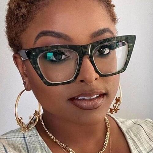 Classic Cat Eye Glasses Frames Women New Trendy Vintage Transparent Decorative Glasses Oversized Flat Top Eyeglasses Female