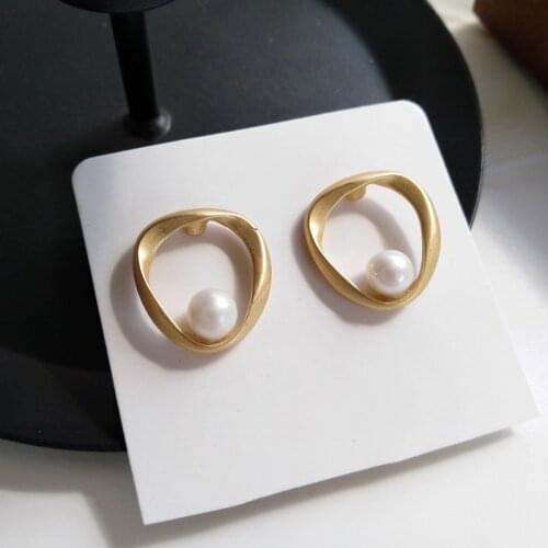 S925 needle Trendy Jewelry Simulated Pearl Earrings Popular Design Metal Alloy Matte Golden Plating Geometric Earrings Gift