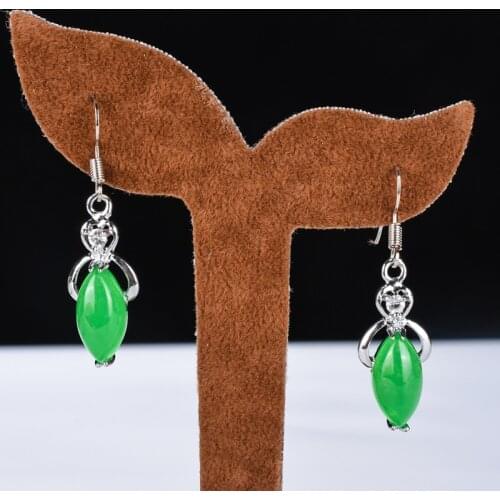 Natural Green Chalcedony Hand-carved Drop Earrings Fashion Boutique Jewelry Womens Earrings and Necklaces Two-piece Set